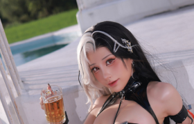 水淼Aqua全新Cosplay套图发布，妮姬毒蛇&罗姗娜